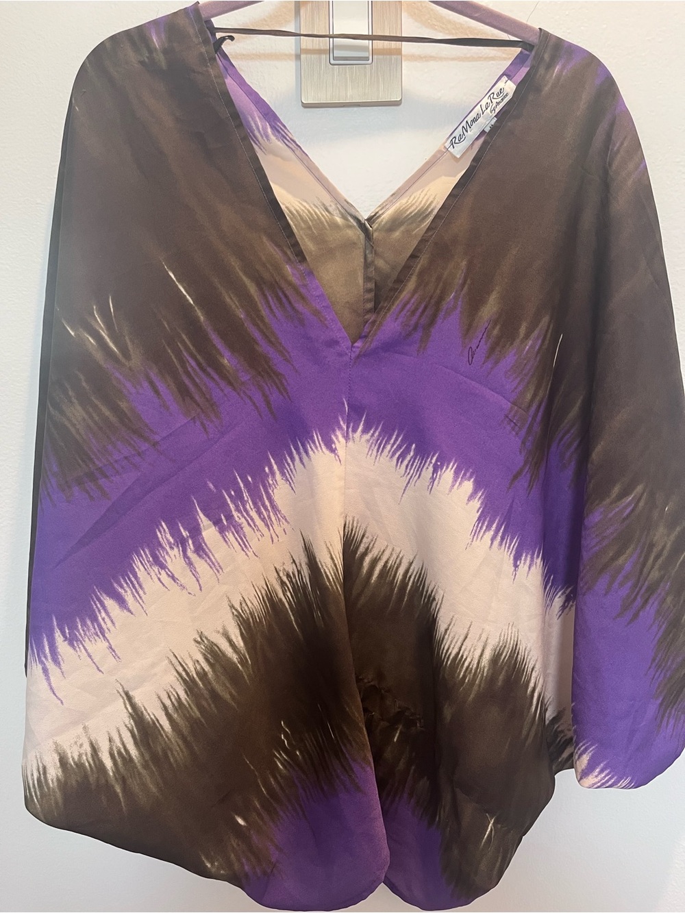 RaMona LaRue Women’s Purple Tie-Dye V-Neck Women's Top, Medium